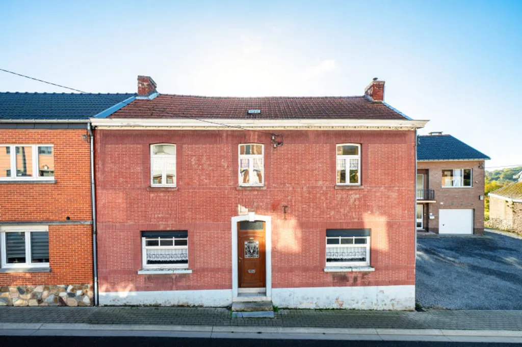Välivaade - Renovatable House with Garden in Wonck