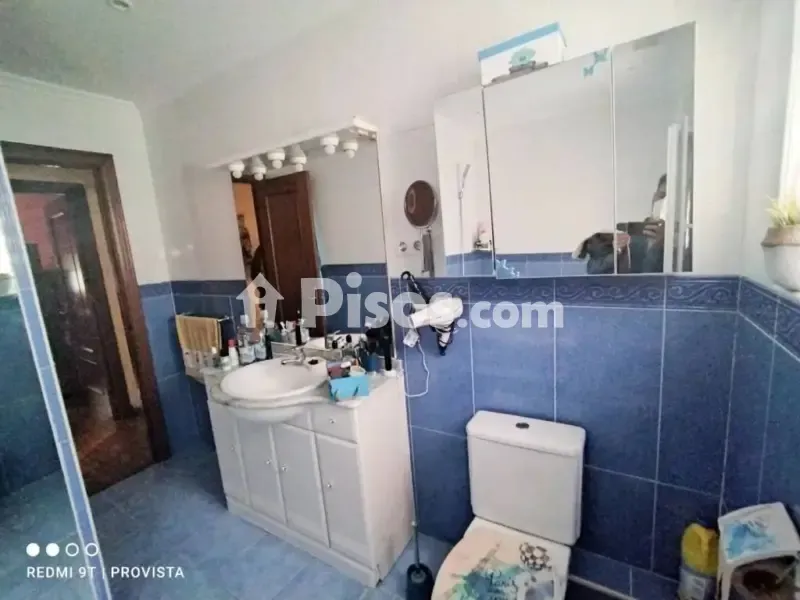 Bagni - Seafront Apartment with Garden Access in La Coruña