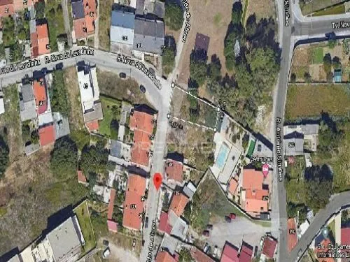 Rustic Plot with City View in Pedrouços