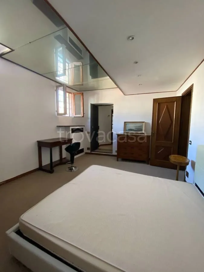 Chambres - Historic Apartment with Panoramic View in Novara