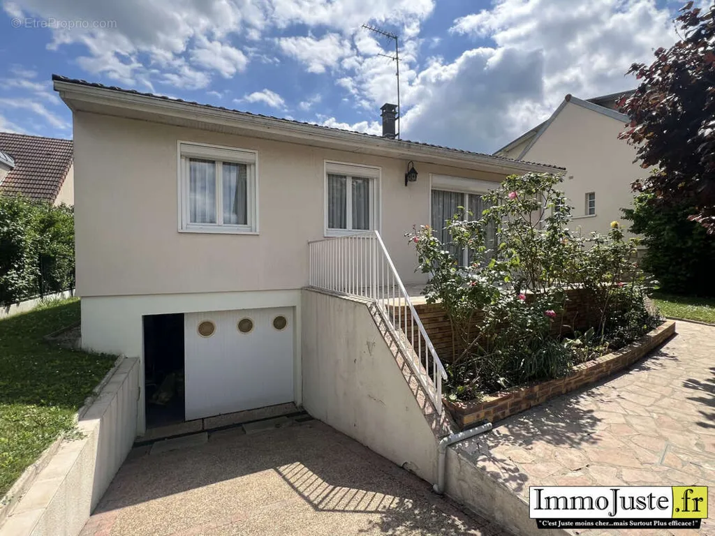 Maison 3 pièces à Magny-Les-Hameaux