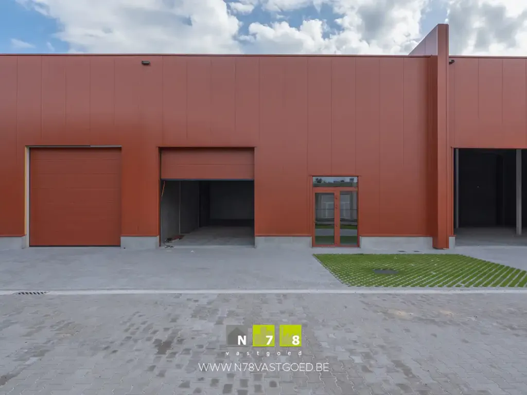 Välivaade - Business Unit with Concierge in Maasmechelen