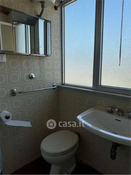 Bathrooms - Spacious Apartment near Sea in Pescara