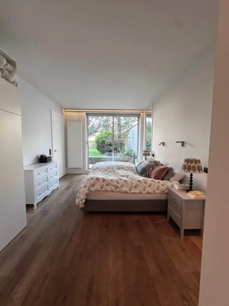 Magamistoad - Renovated Apartment with Garden in Châtelain