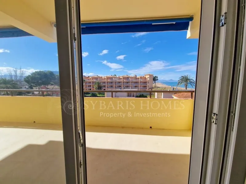 Balcone - Beachfront Apartment with Sea View in Dénia