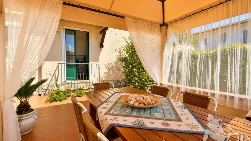 Terrasse - Rustic Villa with Garden in Forte Dei Marmi