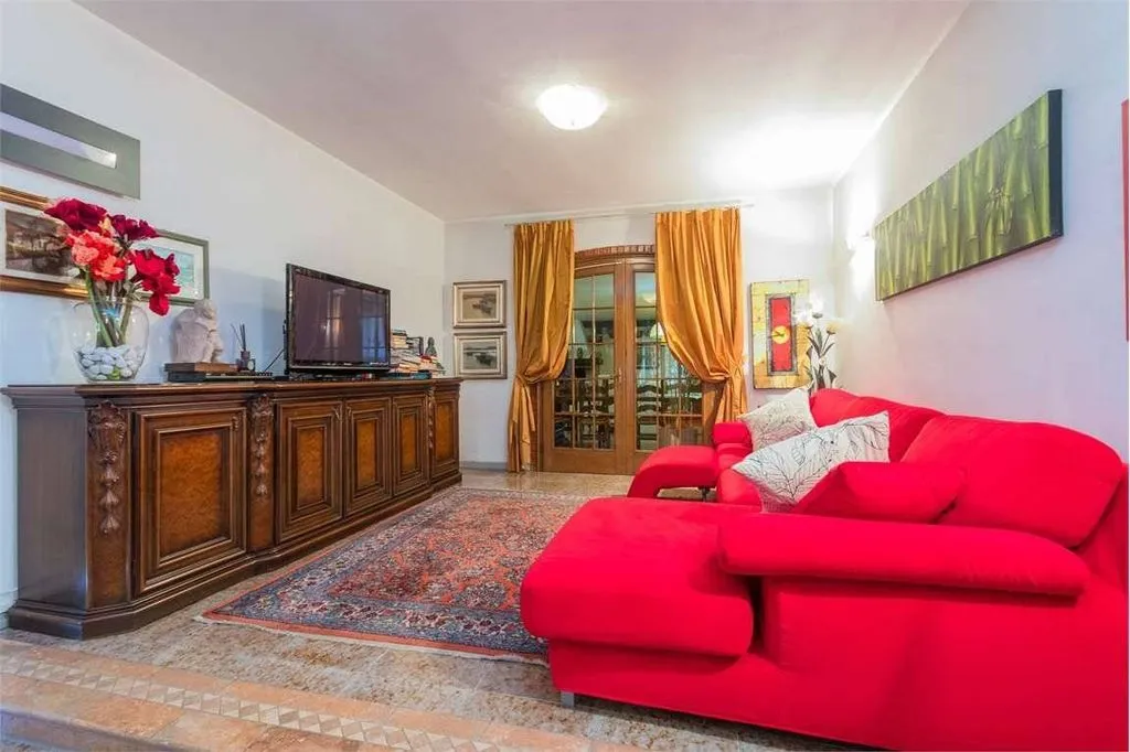 Luxury Villa with Workshop in Vazzola