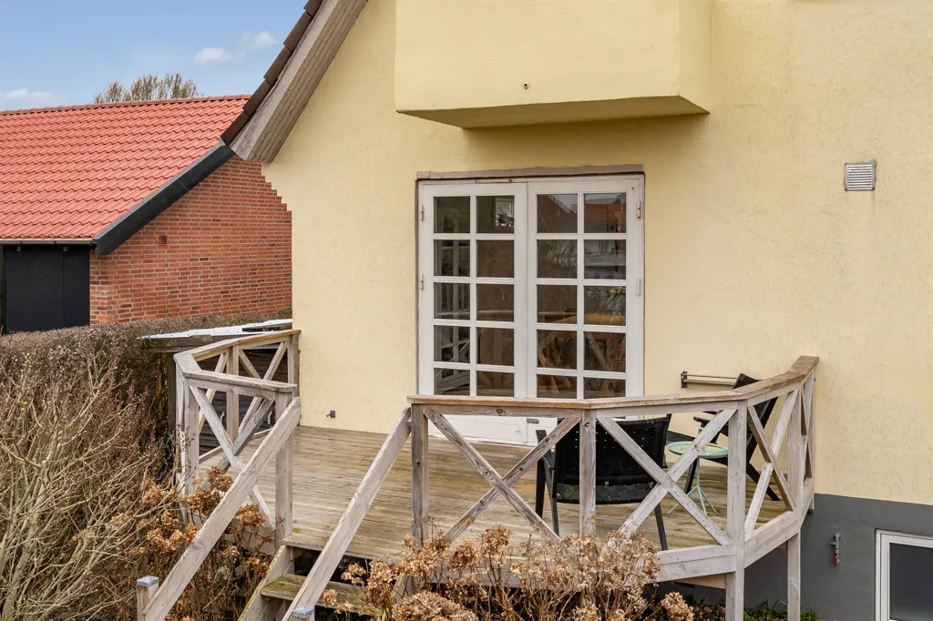Exterior - 6-room house in Esbjerg