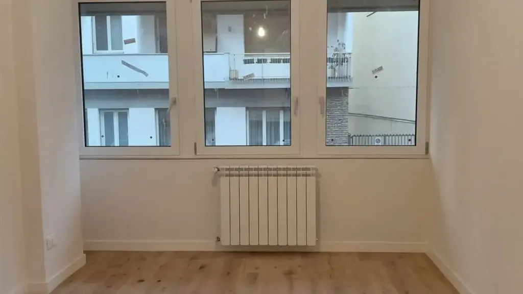 Pièces - Rustic-Style Apartment with Veranda in Florence
