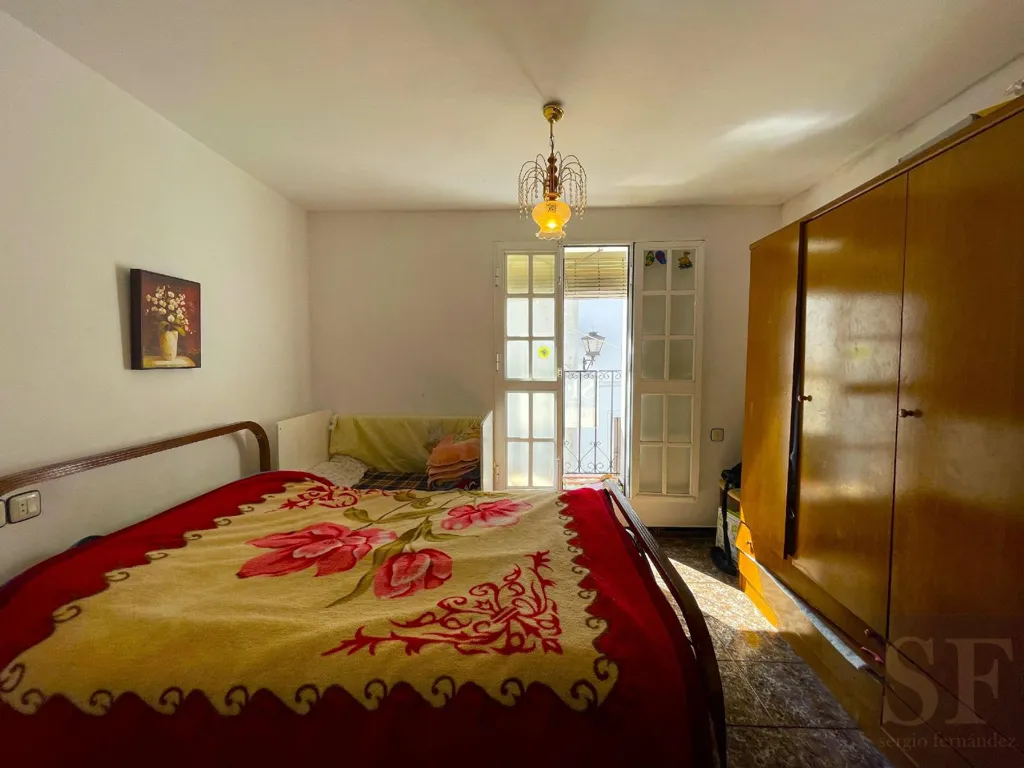 Magamistoad - Adaptable Townhouse with Mountain Views in Sayalonga