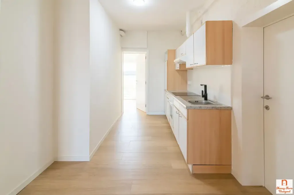 Kitchen - Apartment Building with High Visibility in Herk-de-Stad