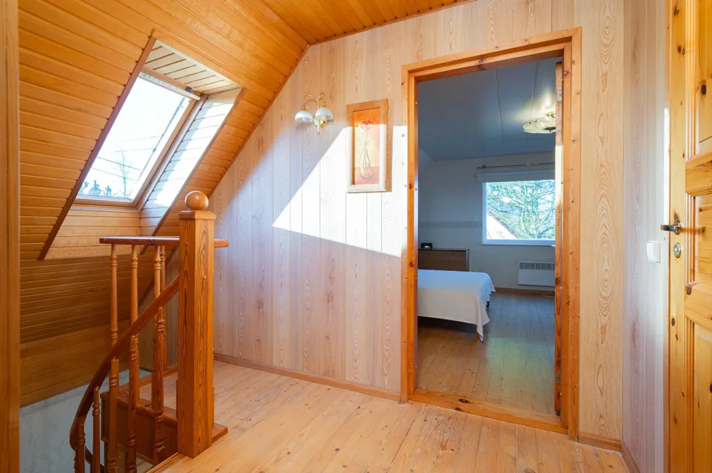 Rooms - Renovated House with Sauna in Mustvee