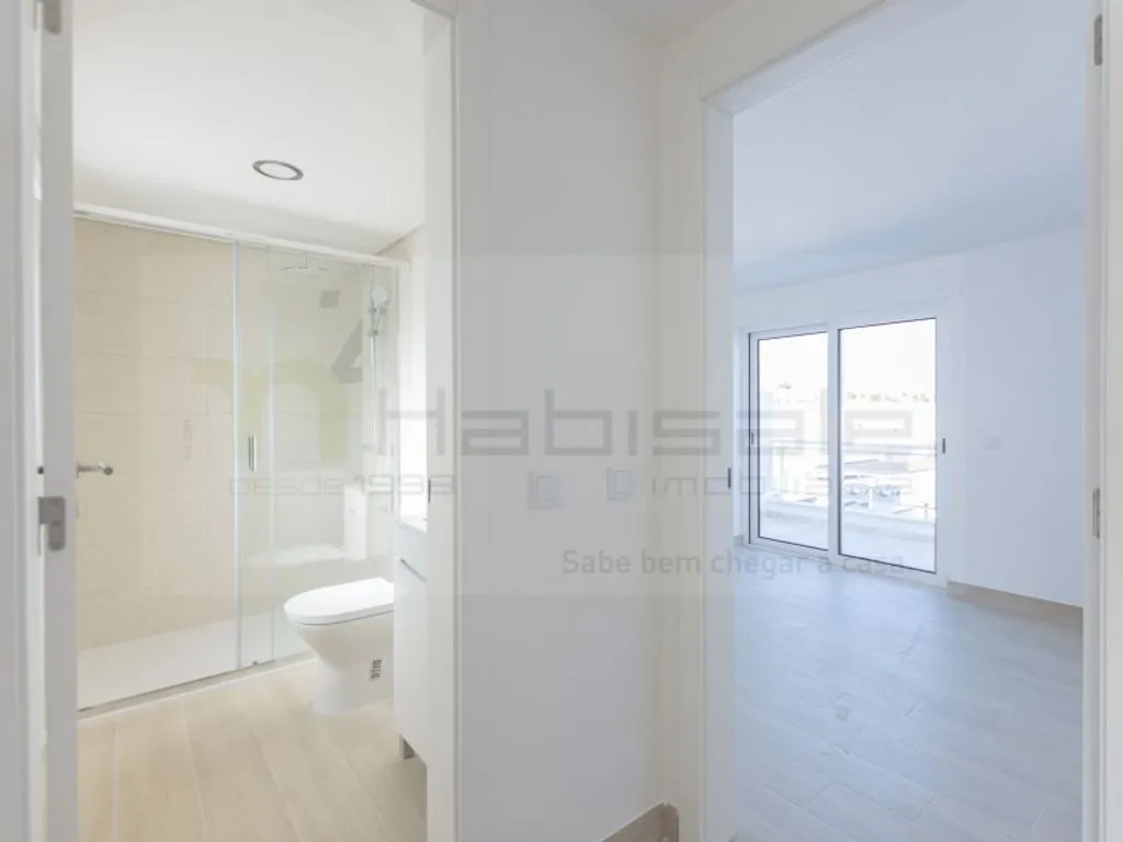 Vannitoad - Luxury Duplex Apartment with Sea View in Praia Lota