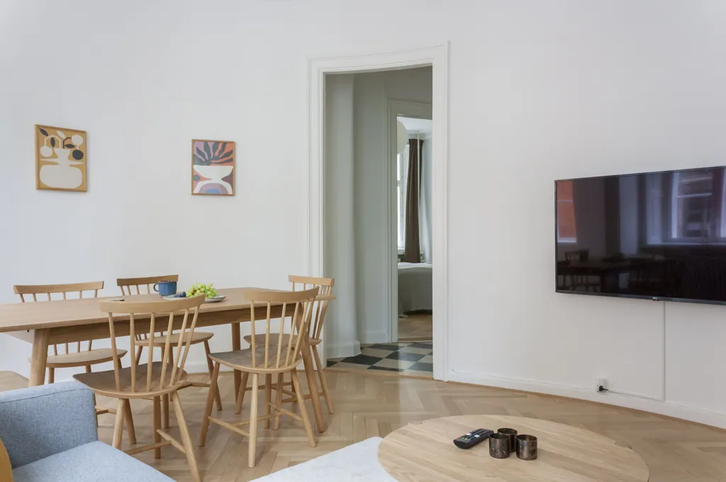 Séjour - Fully Modernised 6-Bedroom Flat in Copenhagen Centre