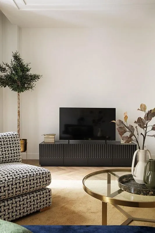 Living Room - Apartment with Pool in Chamberí, Madrid