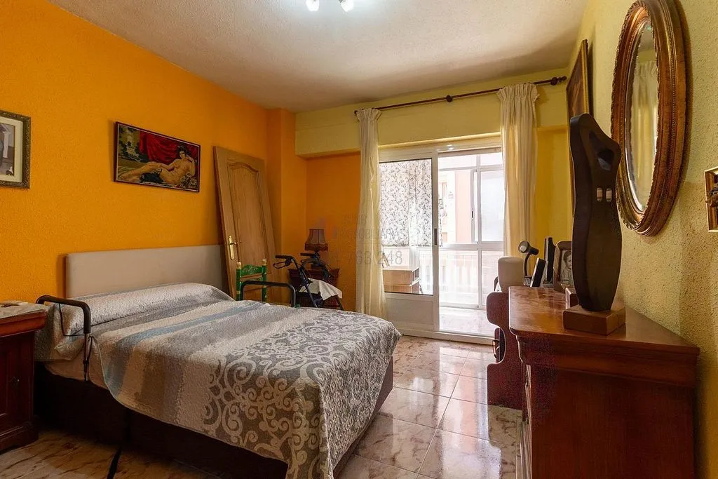 Chambres - Apartment with Terrace in Alicante's Historic District