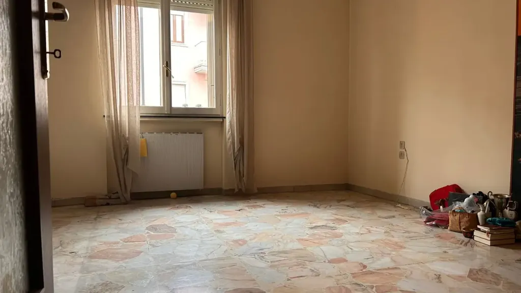 Pièces - Apartment with Terrace in Piacenza