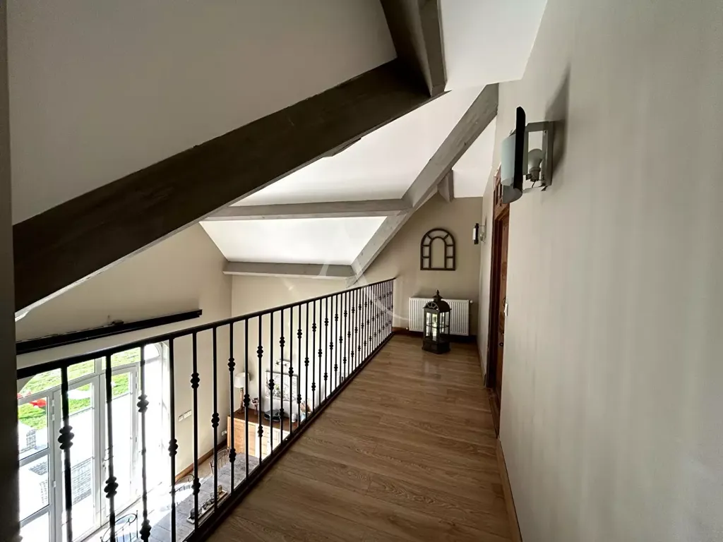 Rooms - 10-Piece House with Independent Section in Marles-en-Brie