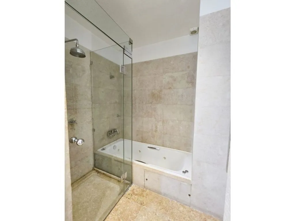 Salles de bain - Renovated Flat in Chiado, Lisbon