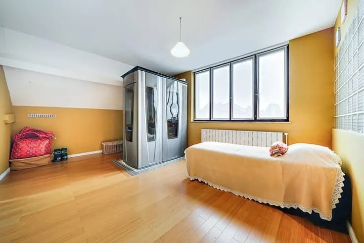 5 magamistoaga maja asukohas BE