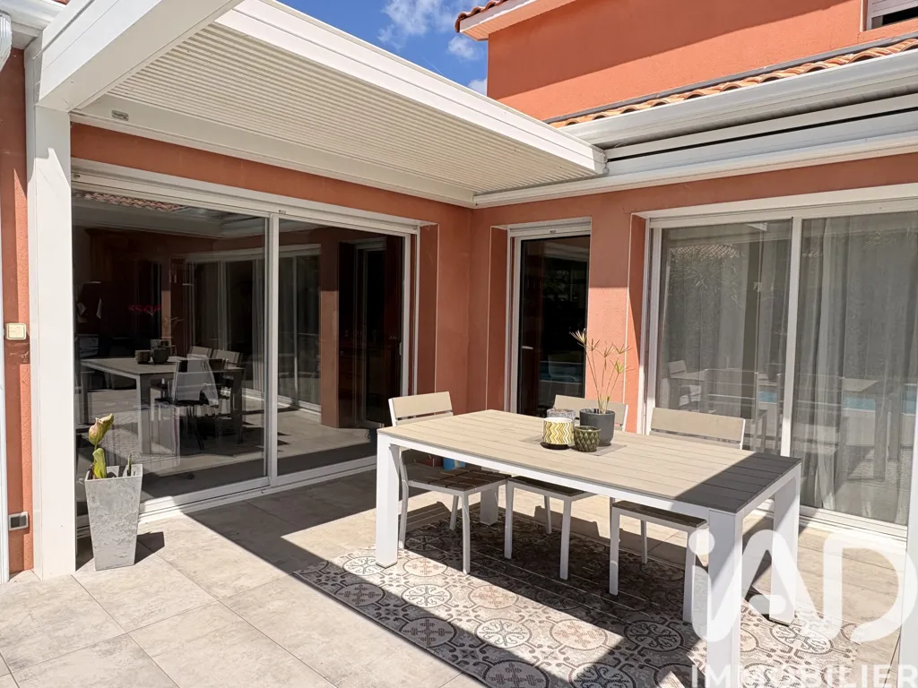 Terrasse - Maison avec Piscine et Terrasse à La Baule-Escoublac