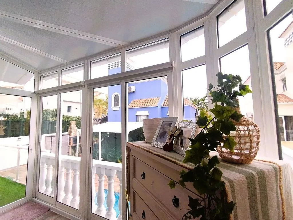 Terrasse - Luxury Villa with Pool in Villamartin