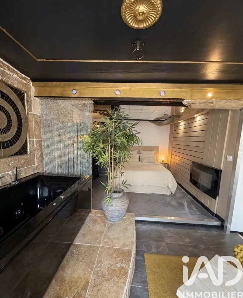 Vannitoad - Renovated Apartment with Quay View in Sète