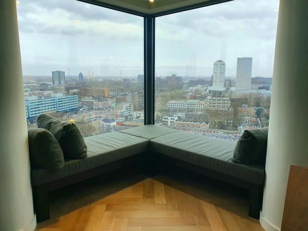 Soggiorno - Luxury Apartment in The CoolTower, Rotterdam