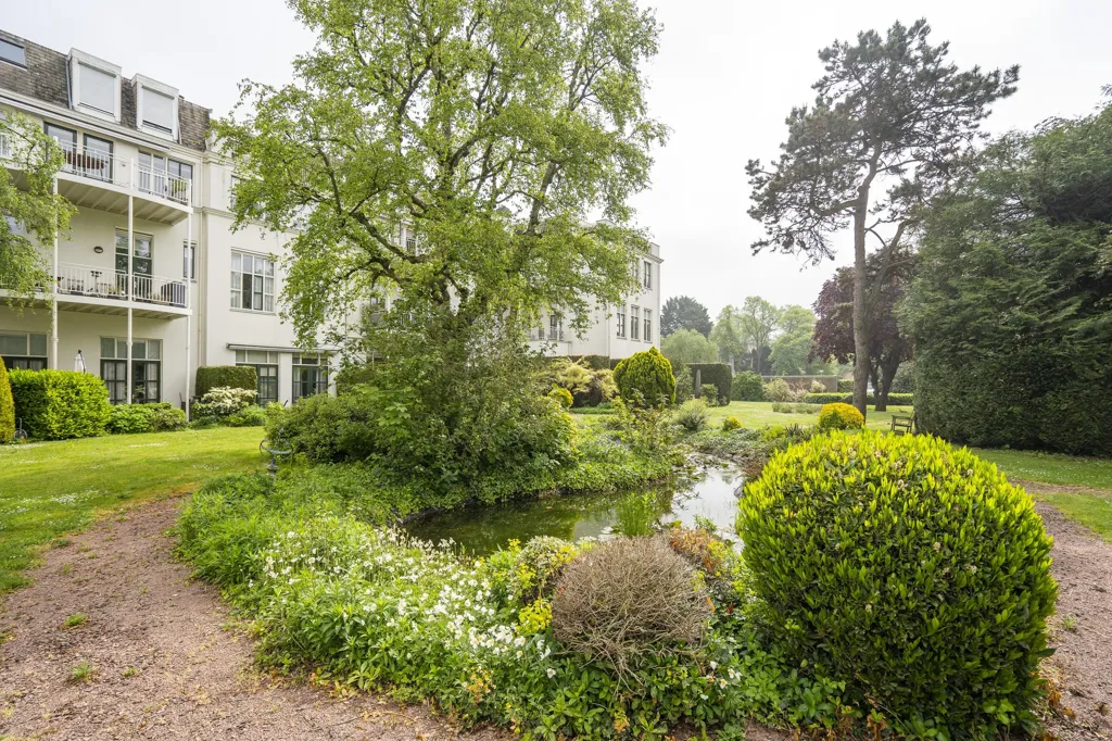 Giardino - Luxury Apartment with Green Setting in Culemborg