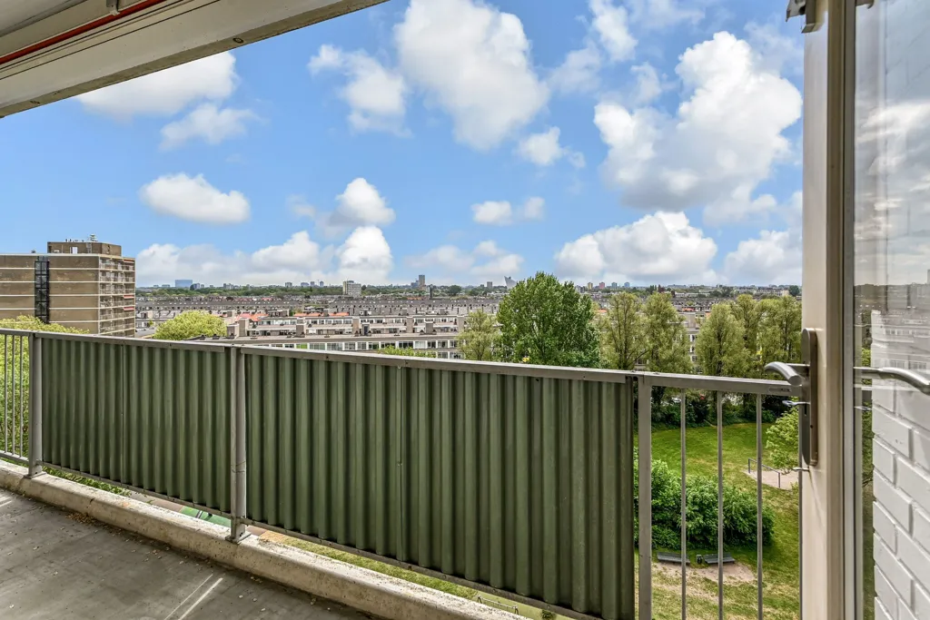5-toaline korter asukohas Den Haag