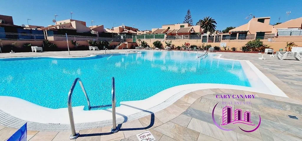 Bassein - Terraced House with Pool in Sonnenland
