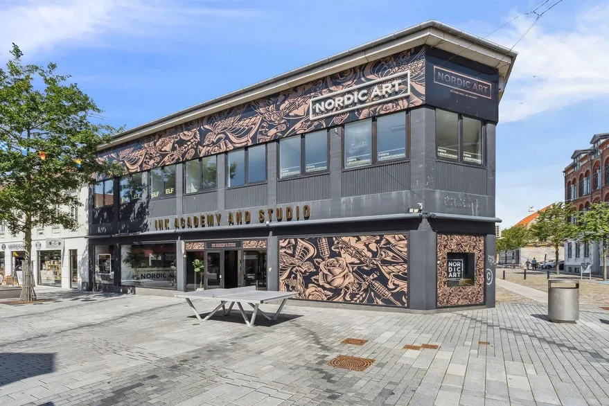 Välivaade - Corner Commercial Property on Kongensgade, Esbjerg