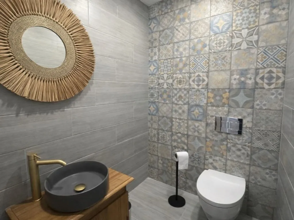 Salles de bain - Contemporary Semidetached House in Mafra