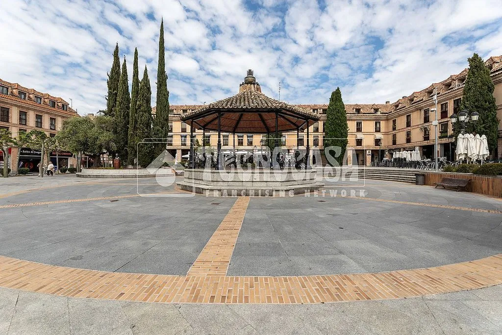 Modernised Apartment with Garage in Las Rozas