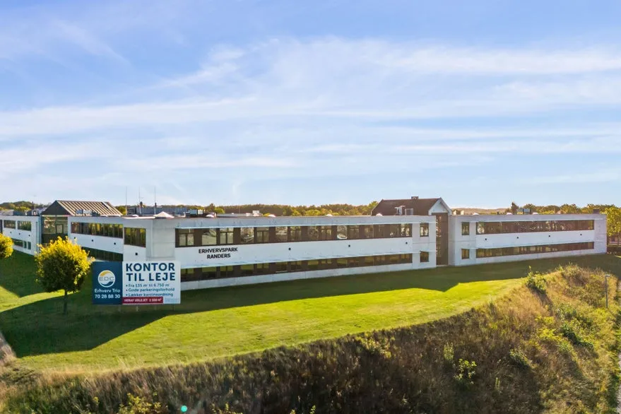 Esterno - Office Building with Parking near E45, Randers