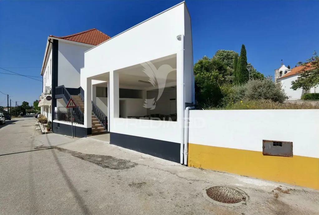 Välivaade - Restaurant with Terrace in Santarém