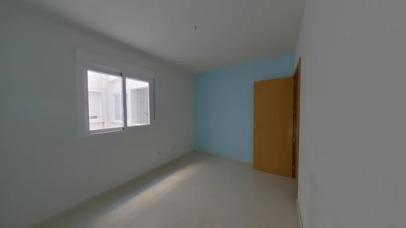 Pièces - Apartment with Tour in Mancha Real Centre