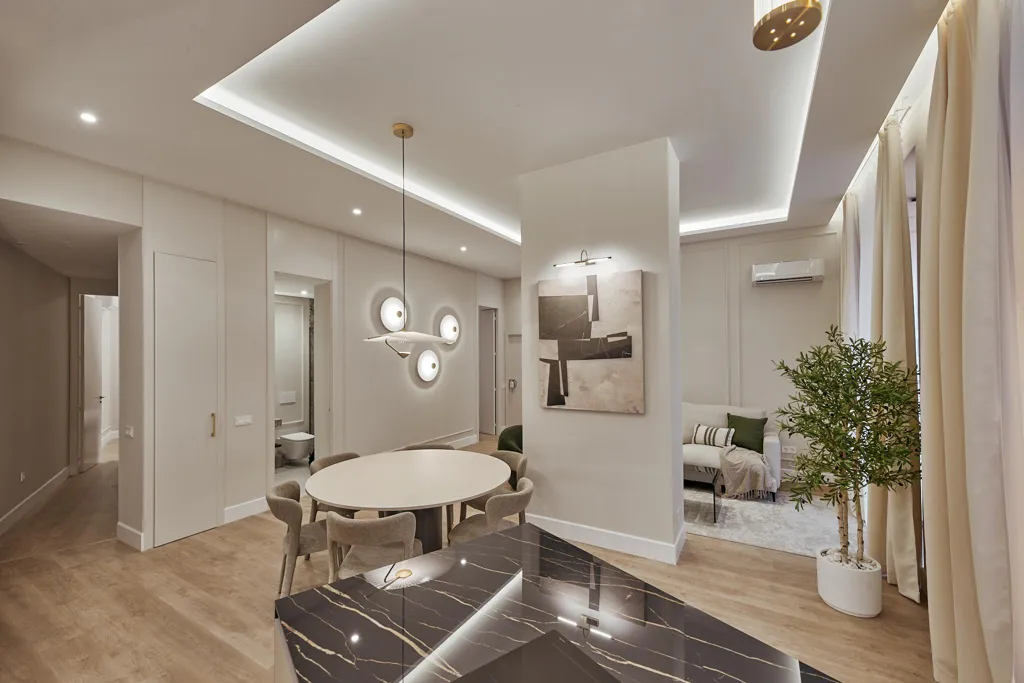 Söögituba - Transforming Flat with Balconies in Madrid
