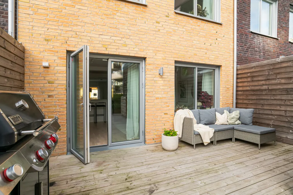 Terrazza - Apartment with Balcony in Ringstorp