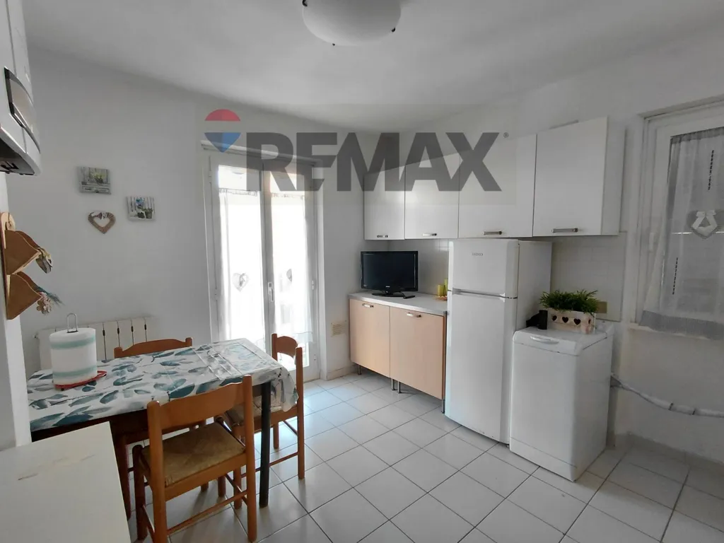 Cuisine - Functional Apartment with Terrace in Ancona