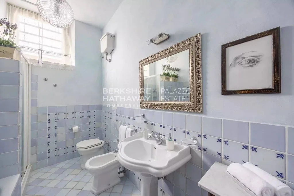 18th Century Villa with Pools in Palaia