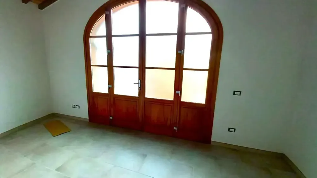 Toad - New Apartment with Private Parking in Vecchiano