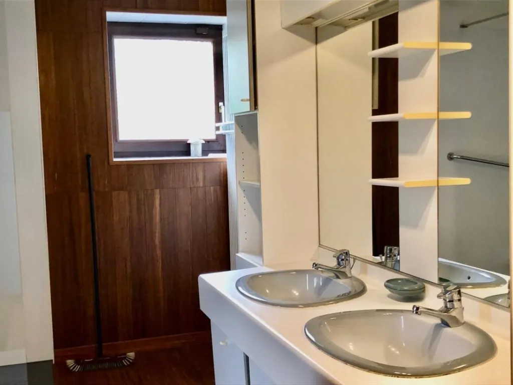 Salles de bain - Maison avec Jardin et Pâture à Herstal