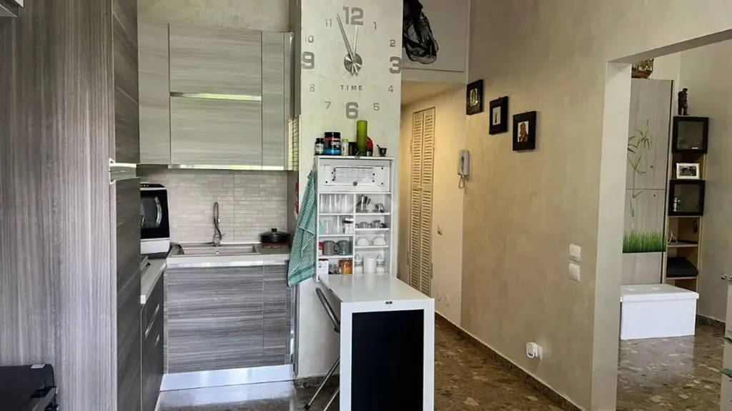 Cuisine - Modernised Studio with Balcony in Sesto San Giovanni