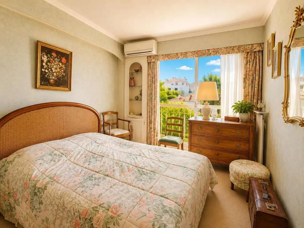 Chambres - Appartement avec Terrasse au Cœur des Poètes à Nice