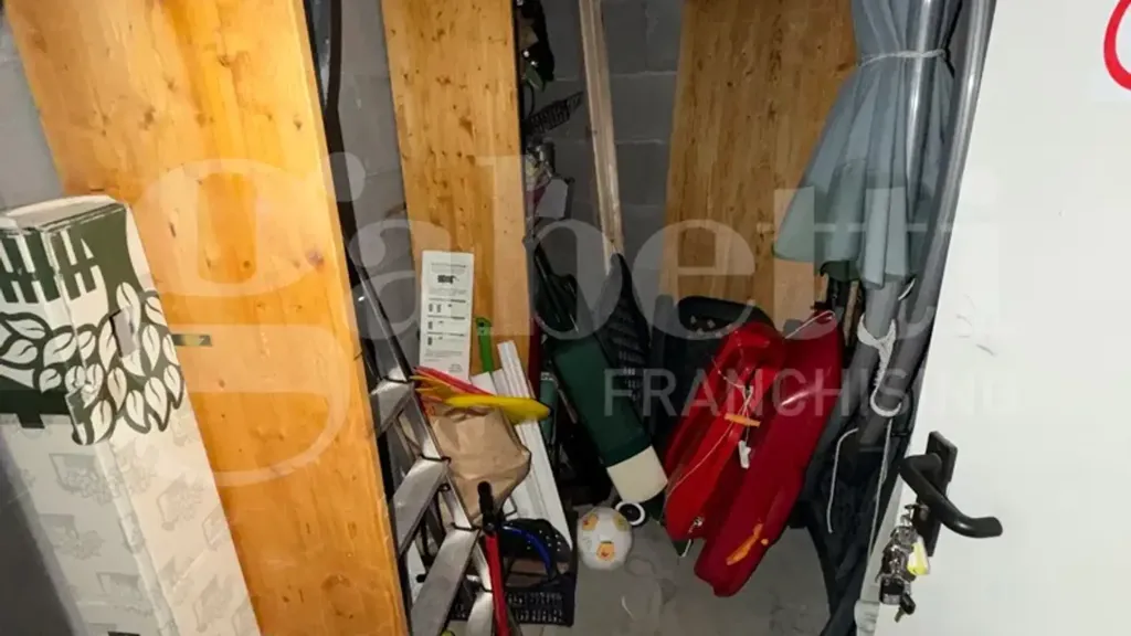 Buanderie - Panoramic Semi-Detached Villa in Rocca Di Cambio