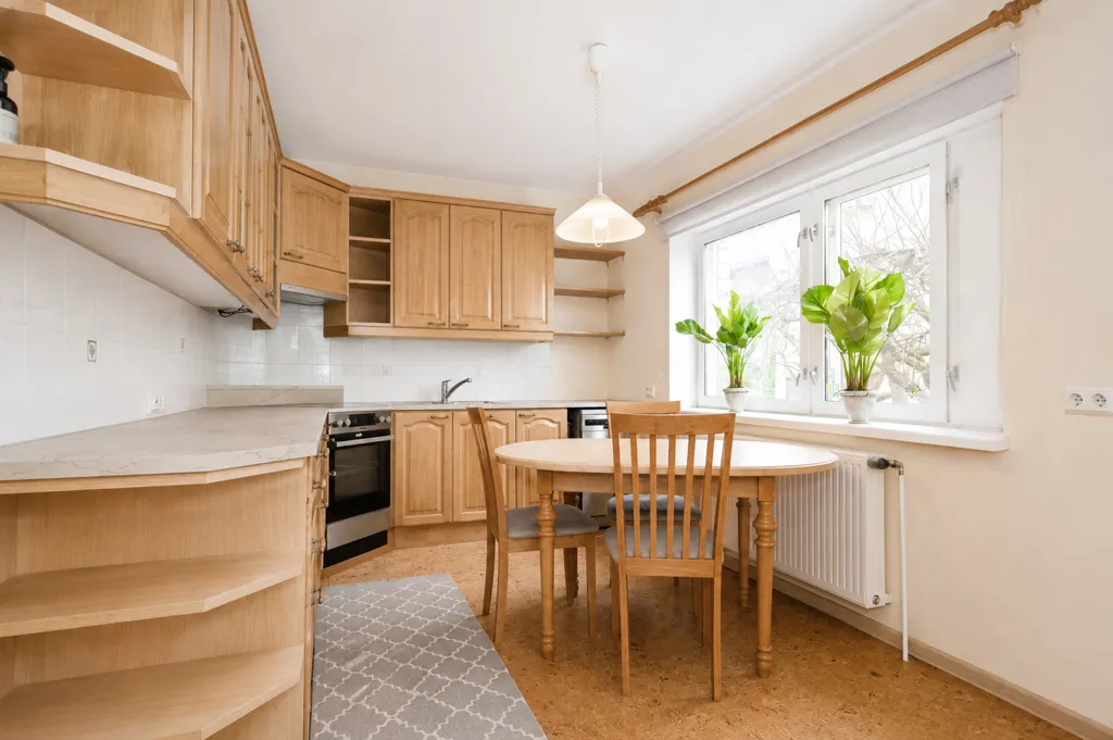 Cucina - Spacious House with Sauna in Raeküla, Pärnu