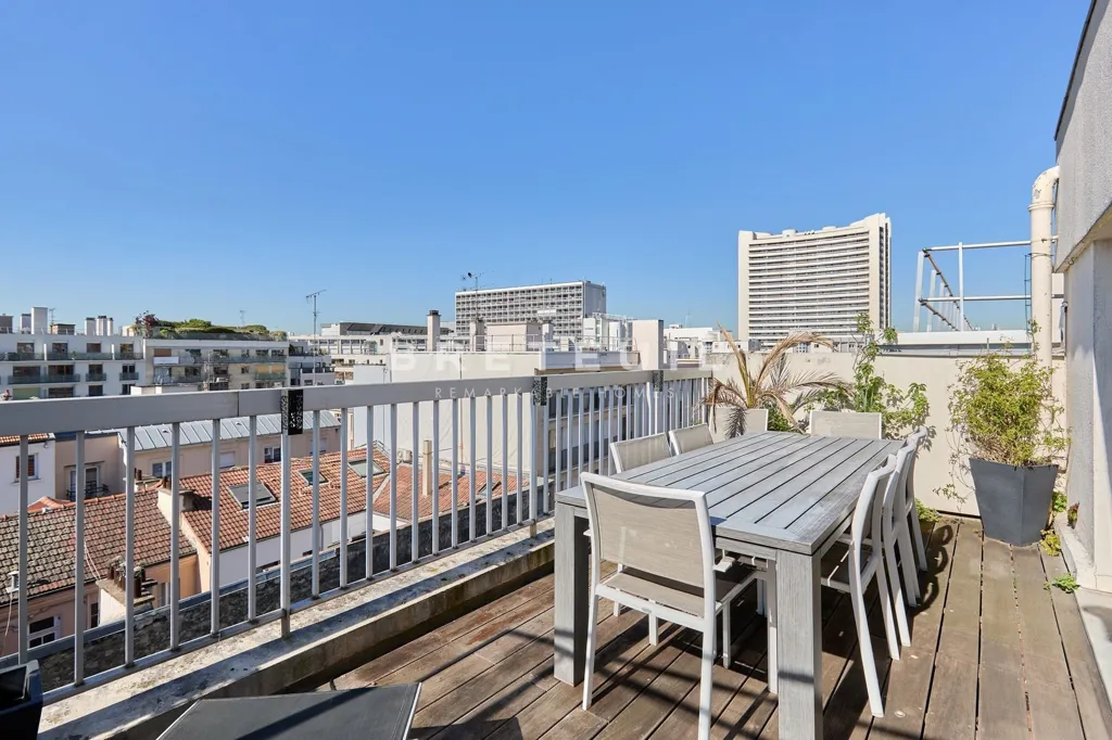 Terrass - Duplex with Balcony in Javel