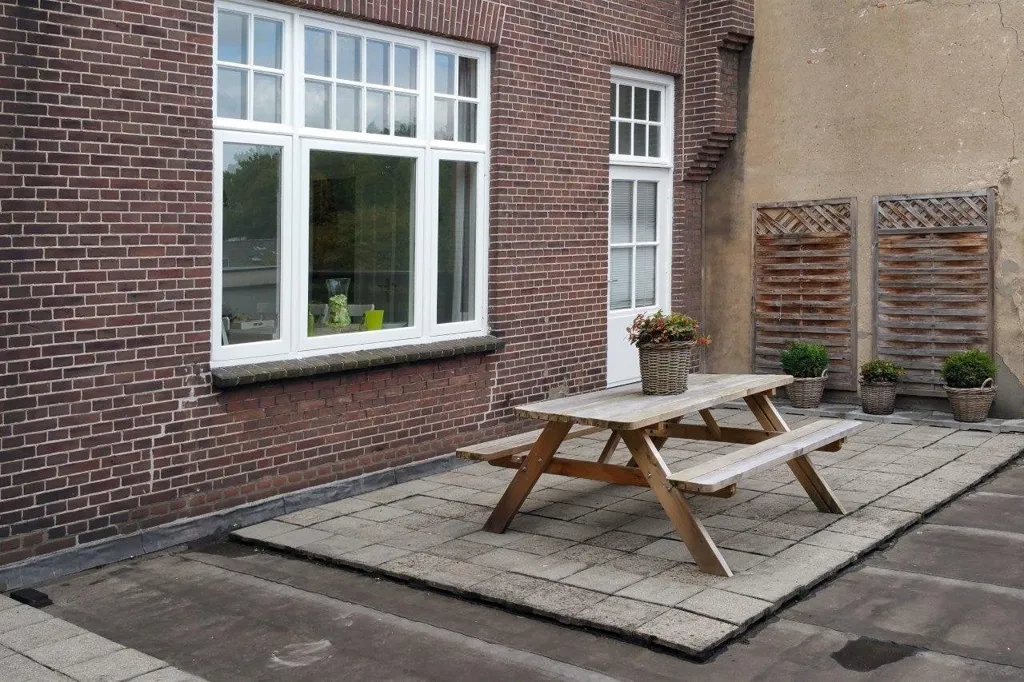 Aed - Apartment with Terrace in Utrecht