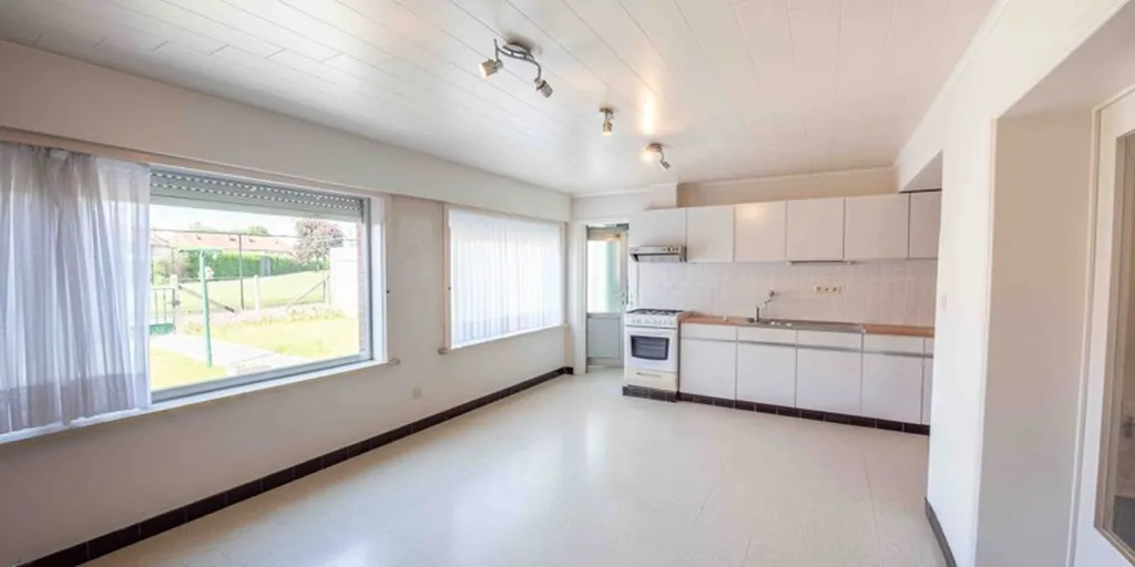 Cucina - Half-Open House with Garden in Harelbeke